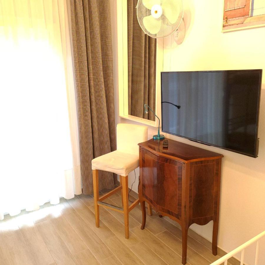 Promenade Apartment With Sea View Thessaloníki Eksteriør bilde